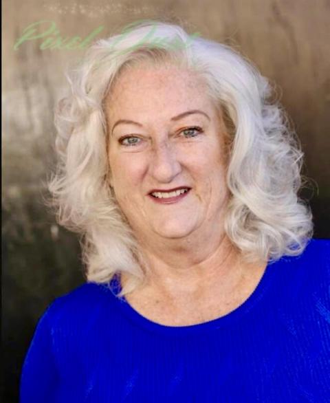 Photo of Becky Nitschke