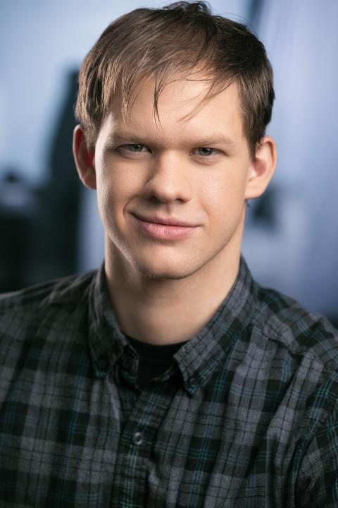 Headshot of Deaton Gabbard