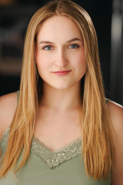 Photo of Meredith Jennings