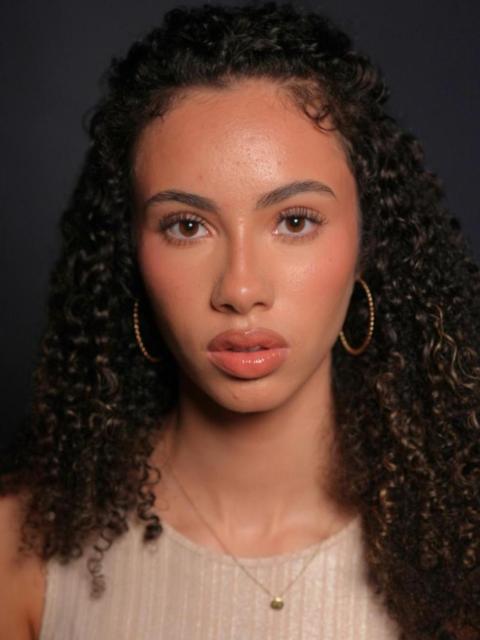 Photo of Sophia Shannon