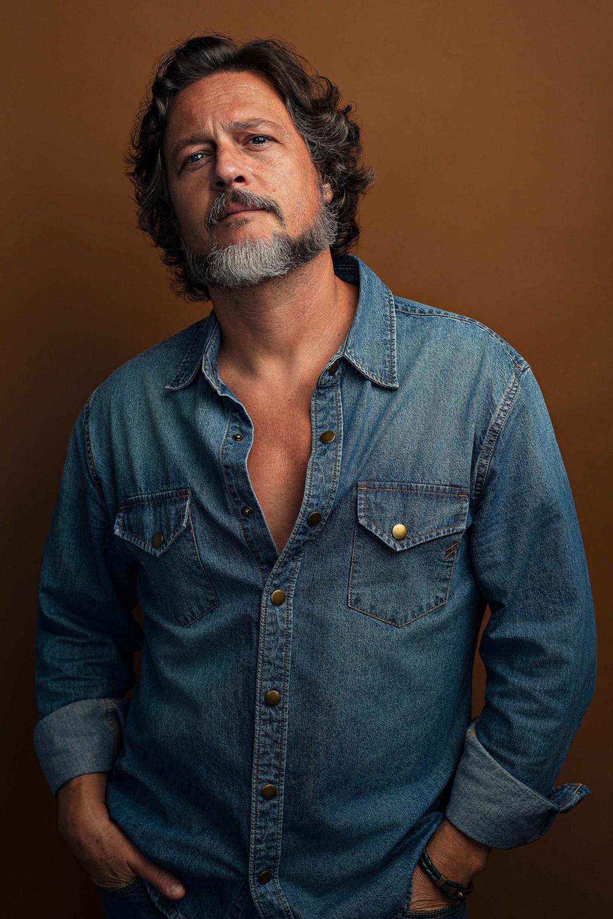 Aaron  Martin