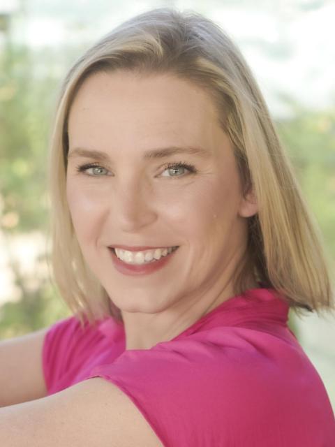 Stephanie Zongker Acting Headshot