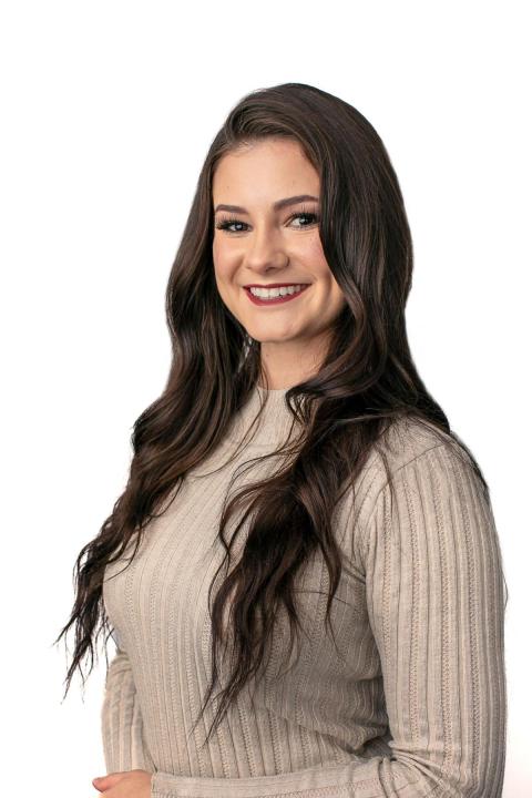 Anni Nicole  Acting Headshot