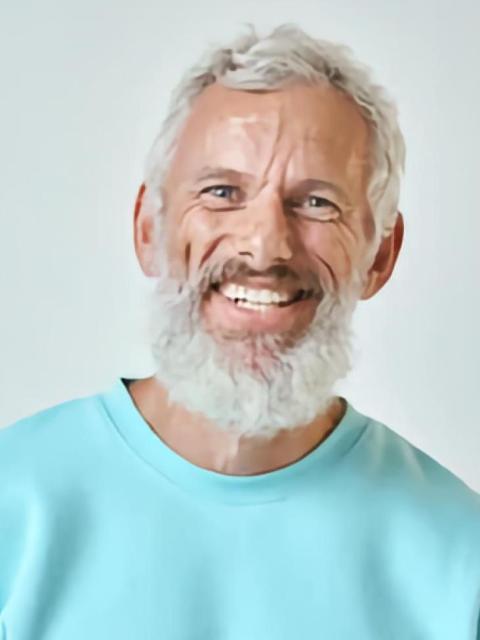 Sam Kindle Acting Headshot
