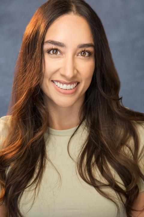Headshot of Amelia Saenz