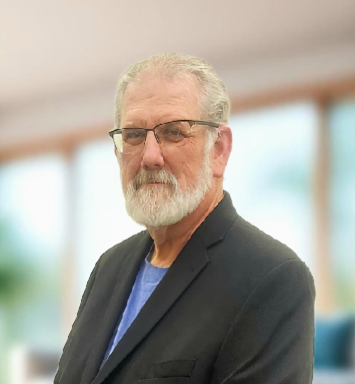 Pat Hodges