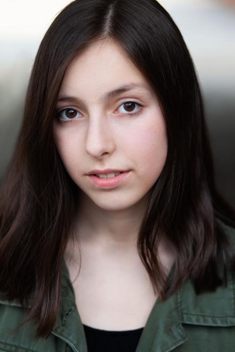 Photo of Izabel Joy
