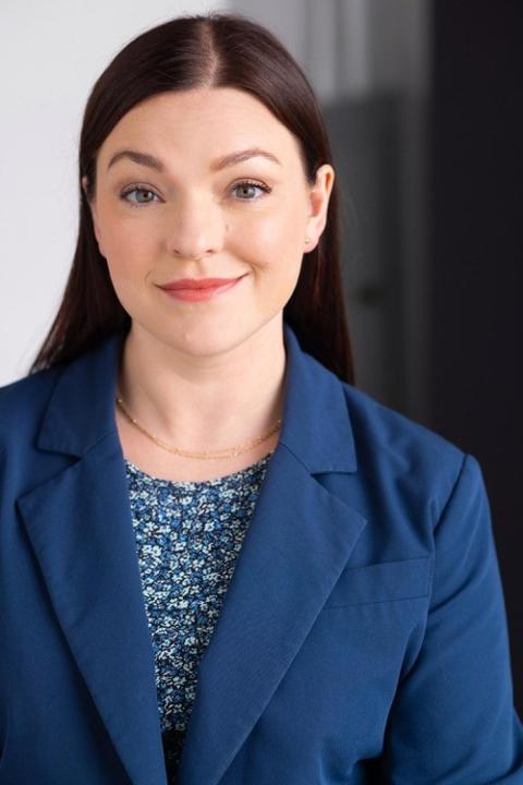 Photo of Amanda Ward