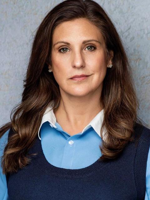 Photo of Angie Holmes