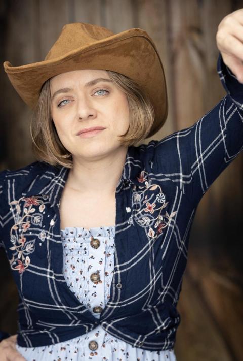 Photo of EmLee VassiLos