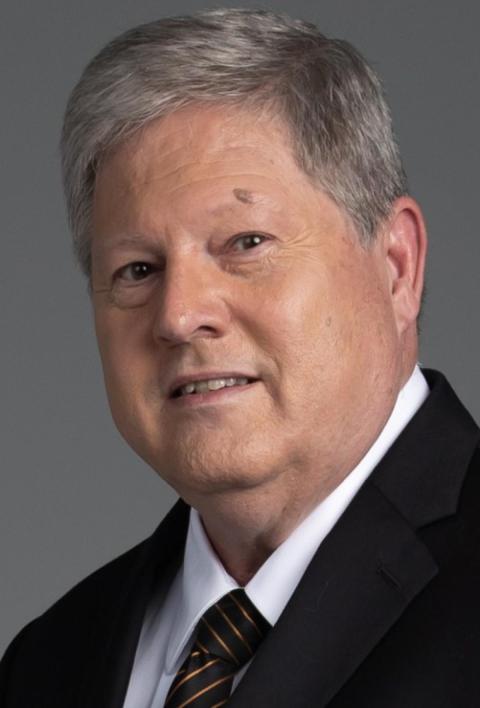 Photo of Robert Saxby