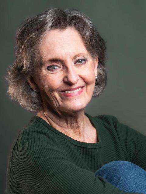 Photo of Suzanne Jennings