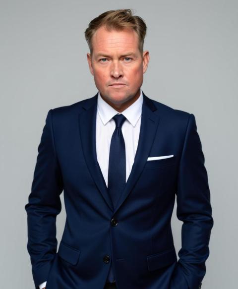 Photo of Michael Oilar