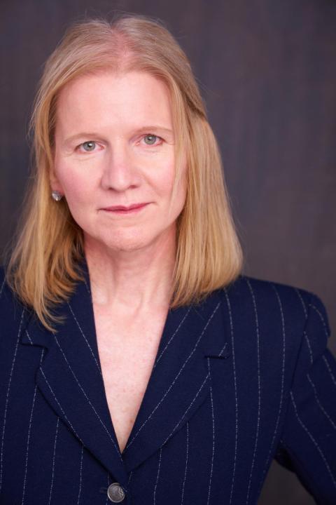 Elisabeth Paige Acting Headshot