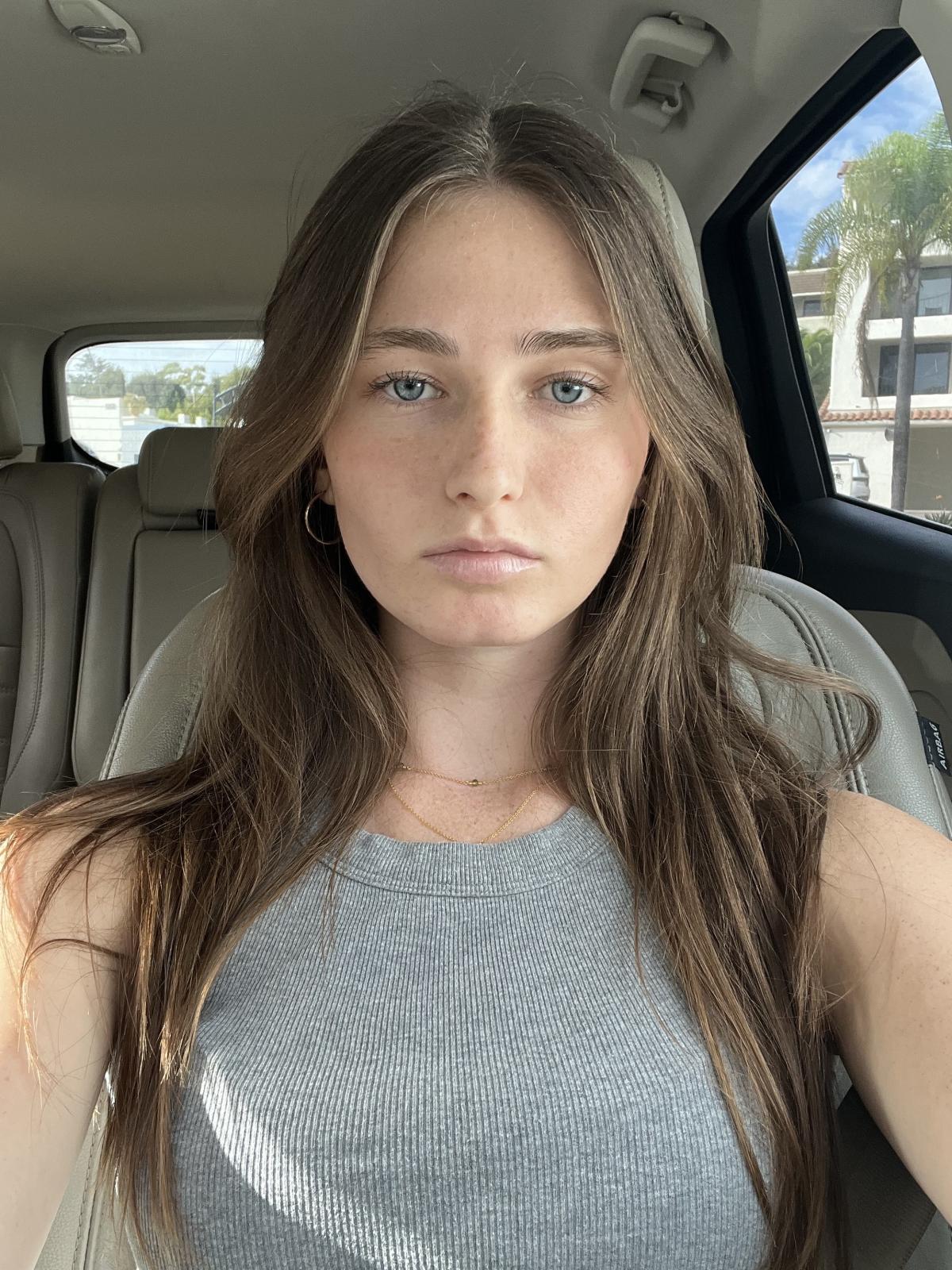 Jewell Isabelle