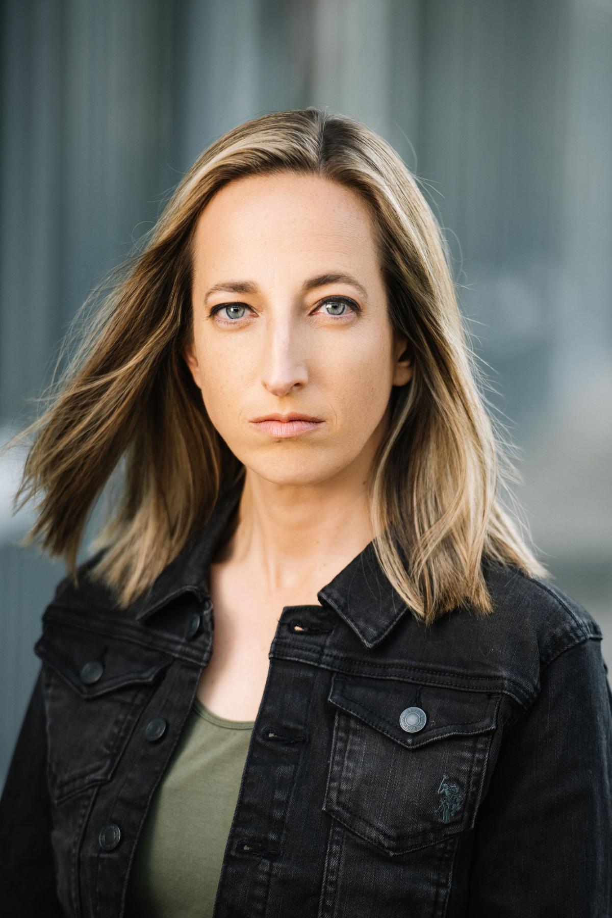 Sara Claiborne